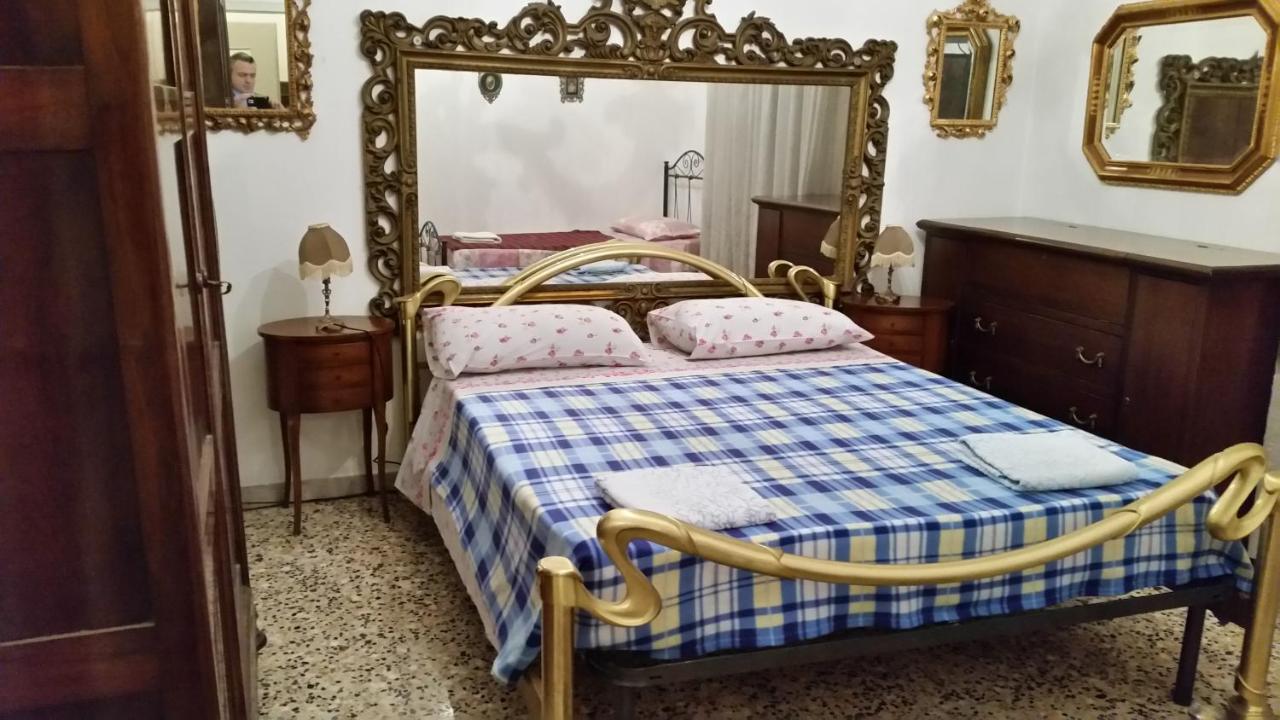 Casa Gramsci Bed and Breakfast Μόντενα Εξωτερικό φωτογραφία