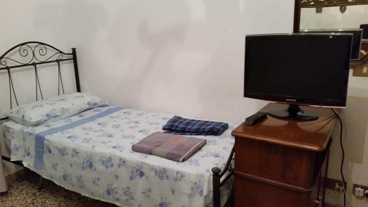 Casa Gramsci Bed and Breakfast Μόντενα Εξωτερικό φωτογραφία