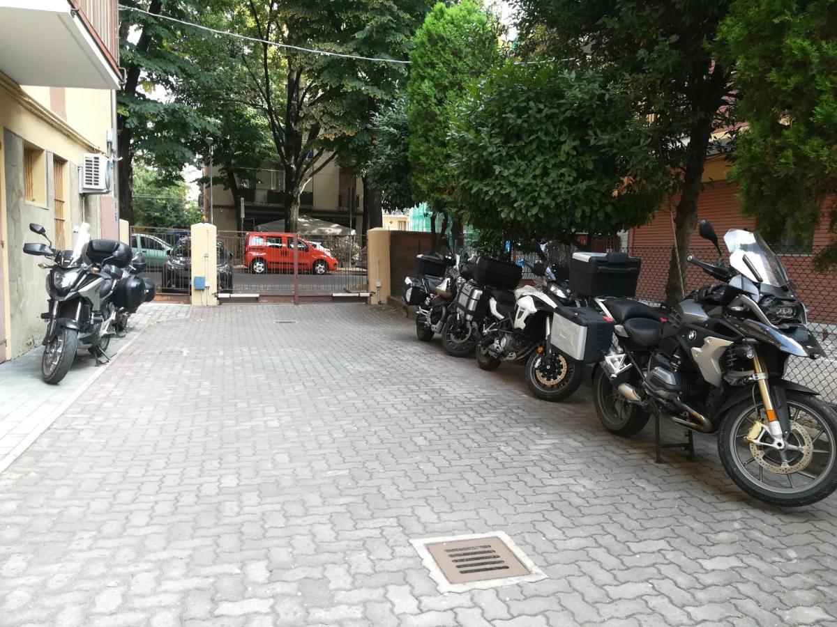 Casa Gramsci Bed and Breakfast Μόντενα Εξωτερικό φωτογραφία