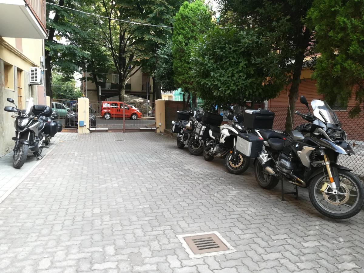 Casa Gramsci Bed and Breakfast Μόντενα Εξωτερικό φωτογραφία