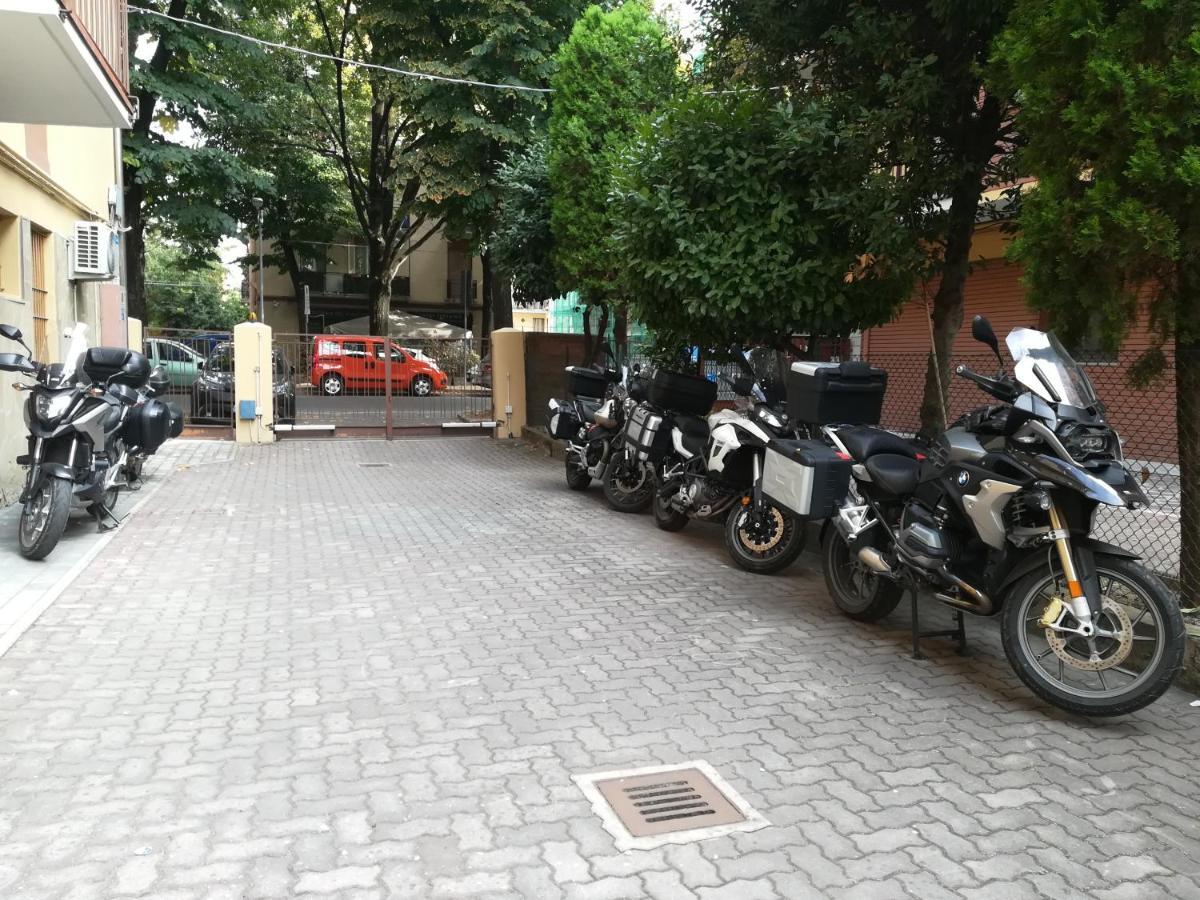 Casa Gramsci Bed and Breakfast Μόντενα Εξωτερικό φωτογραφία